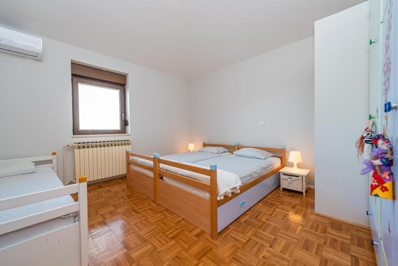 Vila Luna Apartments Zadar Extérieur photo